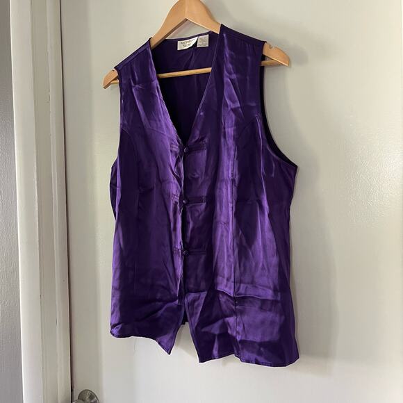 Vintage Victoria's Secret Gold Label 100% Silk Purple Top Pajama Sleepwear - Picture 2 of 4